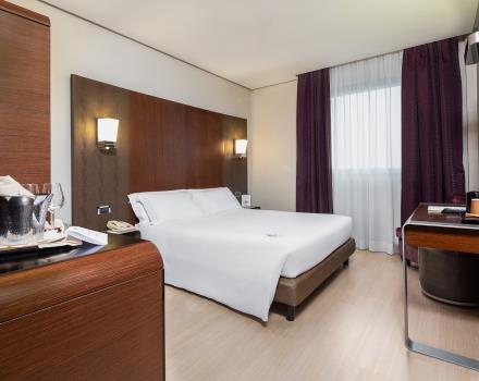 Discover the comfort of our rooms: book Hotel Goldenmile Milan, comfortable 4-star on the outskirts of Milan!